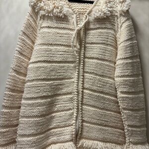 Elegant Cream Islandic hand knit Cardigan sweater coat